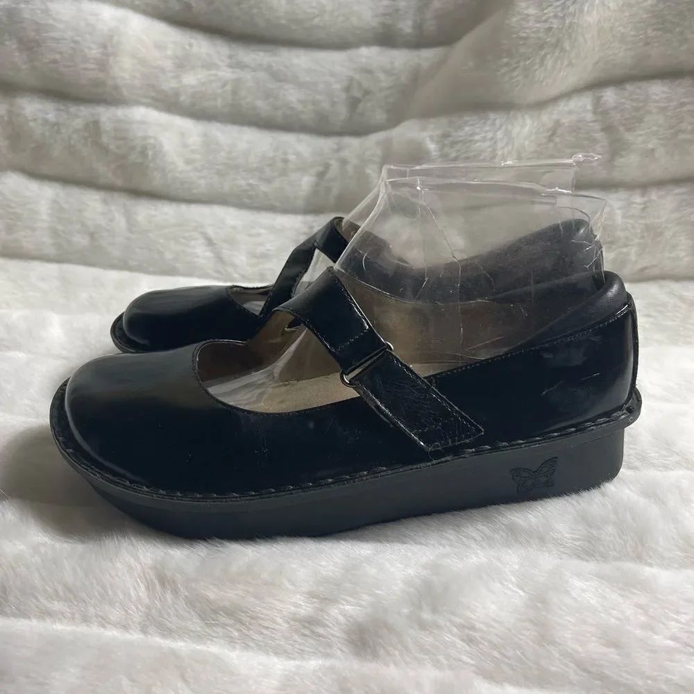 Alegria Day 011 black patent leather Mary Jane shoes with strap S…